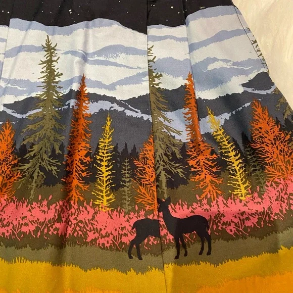 Beautiful dress - Picture 3 of 6